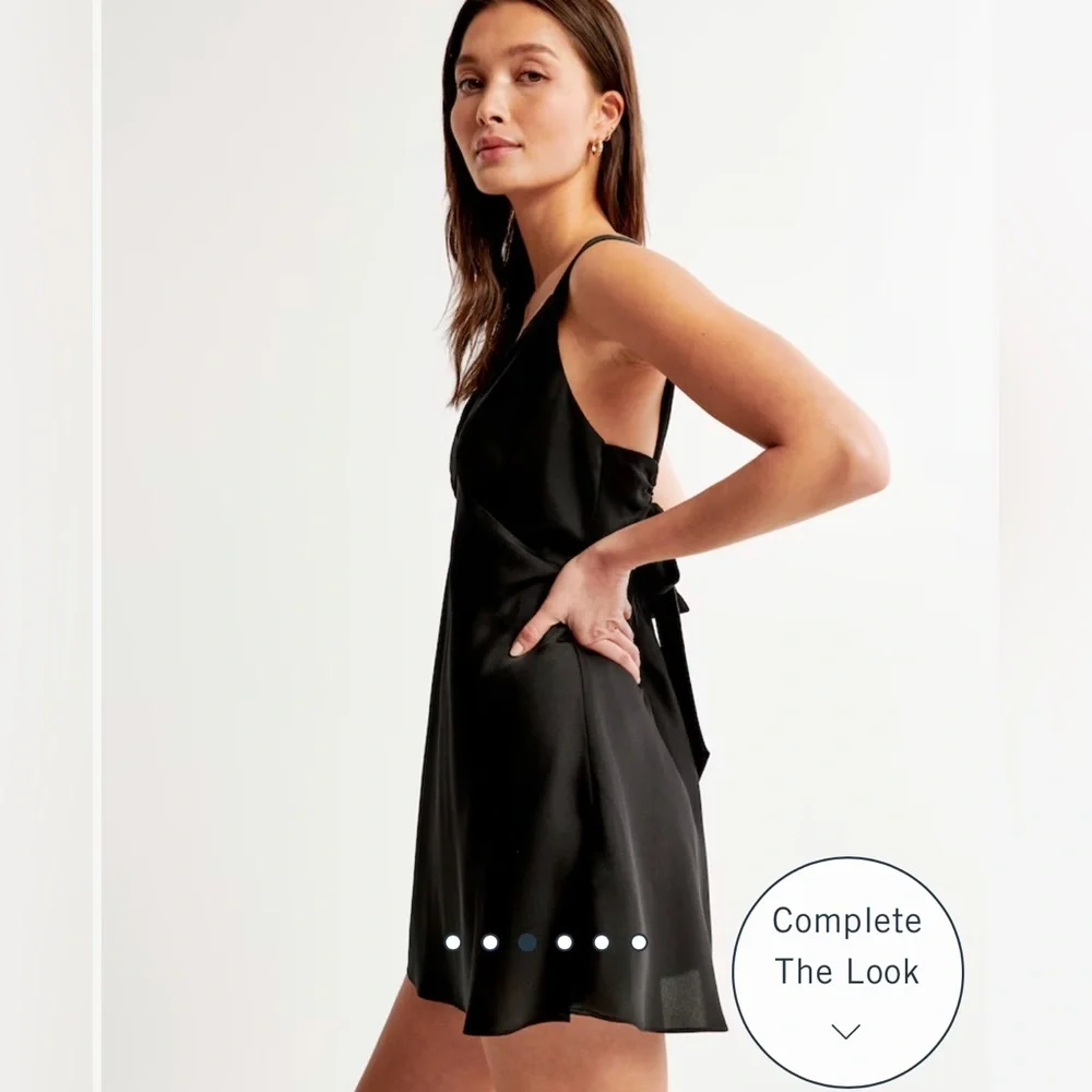 ABERCROMBIE & FITCH Satin Tie Back Nightie Size Small NEW WITH TAGS_2
